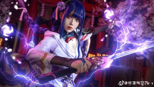 在《原神Impact》中的美丽迷人cosplay,coser@Zion化身雷电将军 在《原神Impact》中的美丽迷人cosplay,coser@Zion化身雷电将军