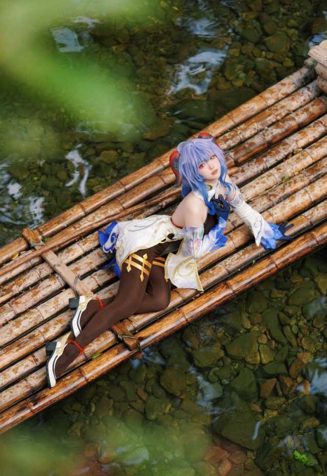 在《原神Impact》中的美丽迷人cosplay,coser@Zion化身雷电将军 在《原神Impact》中的美丽迷人cosplay,coser@Zion化身雷电将军