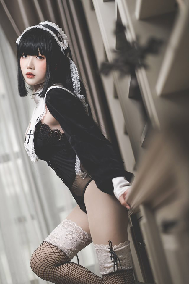 Cosplay The Nun:当Valak不再像电影里那样可怕的时候 Cosplay The Nun:当Valak不再像电影里那样可怕的时候