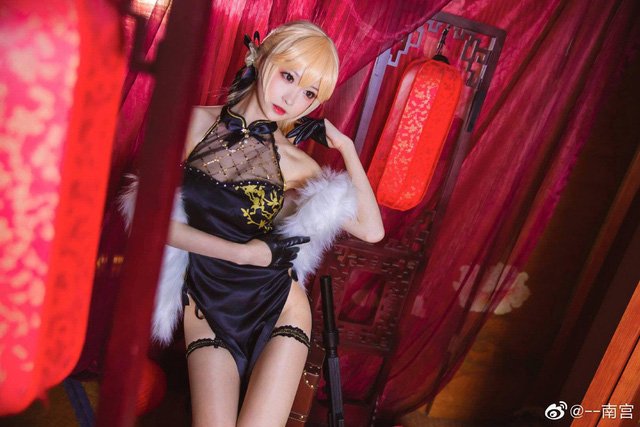 南宫的《少女前线》OTs-14 COSPLAY：唯美复古，性感妩媚