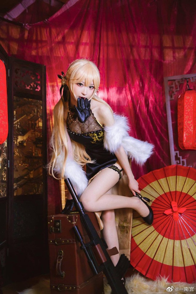 南宫的《少女前线》OTs-14 COSPLAY：唯美复古，性感妩媚