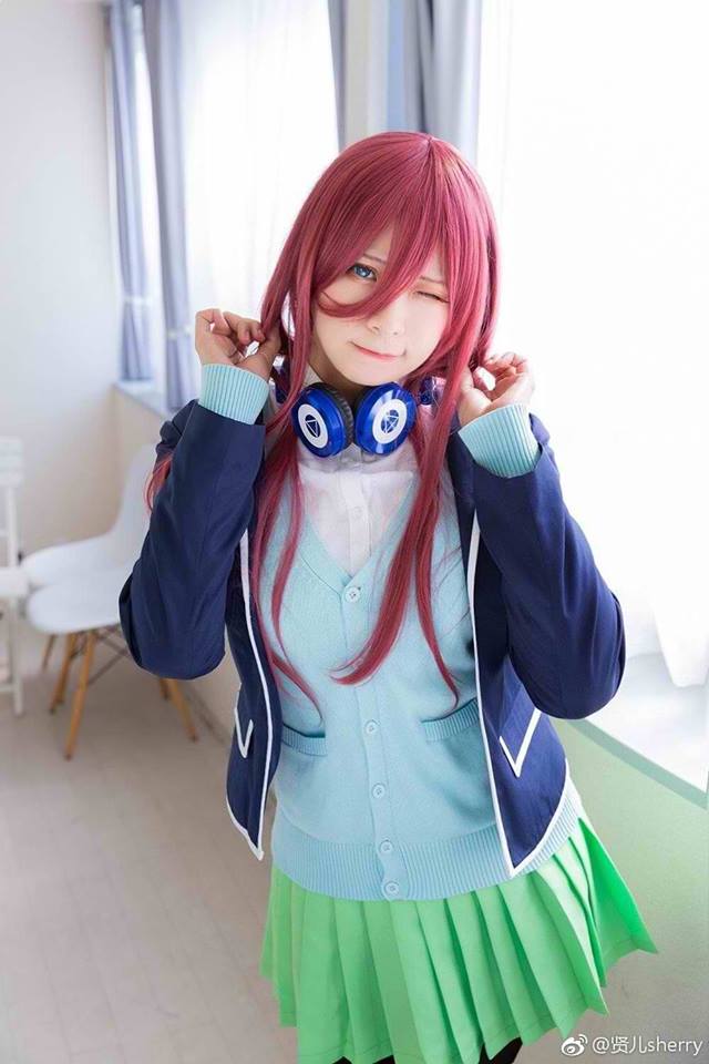coser@贤儿sherry在漫画《五等分的新娘》化身美丽可爱的中野三玖 coser@贤儿sherry在漫画《五等分的新娘》化身美丽可爱的中野三玖