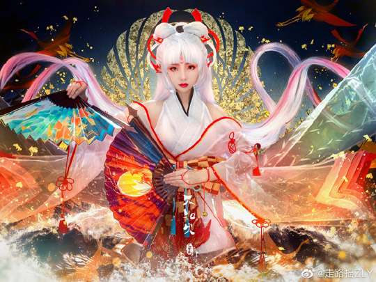 coser走路摇ZLY化身不知火,演绎阴阳师性感歌姬的妩媚风韵 coser走路摇ZLY化身不知火,演绎阴阳师性感歌姬的妩媚风韵