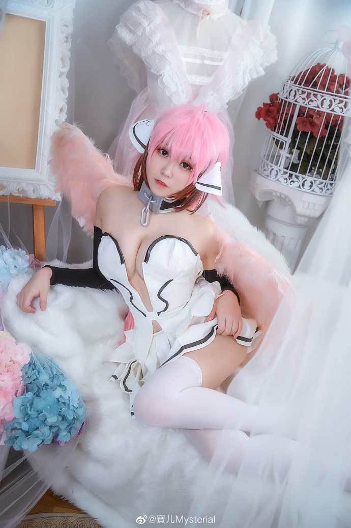 寶儿Mysterial cos《天降之物》的伊卡洛斯,性感迷人的天使降临 寶儿Mysterial cos《天降之物》的伊卡洛斯,性感迷人的天使降临