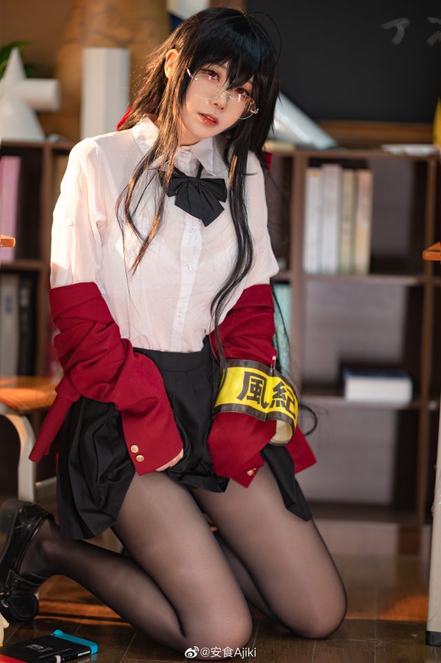 安食Ajiki cos《碧蓝航线》大凤JK,带来放学后的甜蜜时光 安食Ajiki cos《碧蓝航线》大凤JK,带来放学后的甜蜜时光