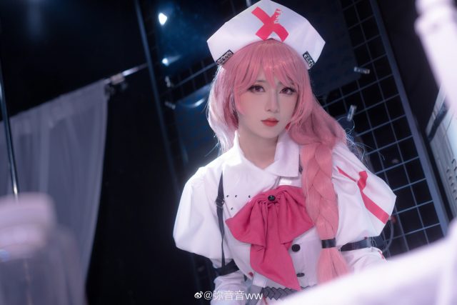 弥音音ww cos安妮护士,带你闯入《无期迷途》的神秘世界! 弥音音ww cos安妮护士,带你闯入《无期迷途》的神秘世界!