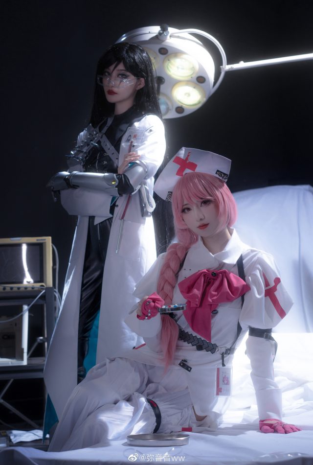 弥音音ww cos安妮护士,带你闯入《无期迷途》的神秘世界! 弥音音ww cos安妮护士,带你闯入《无期迷途》的神秘世界!