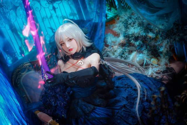 仙九Airi cos《Fate/Grand Order》贞德，绽放贞德的优雅与魅力