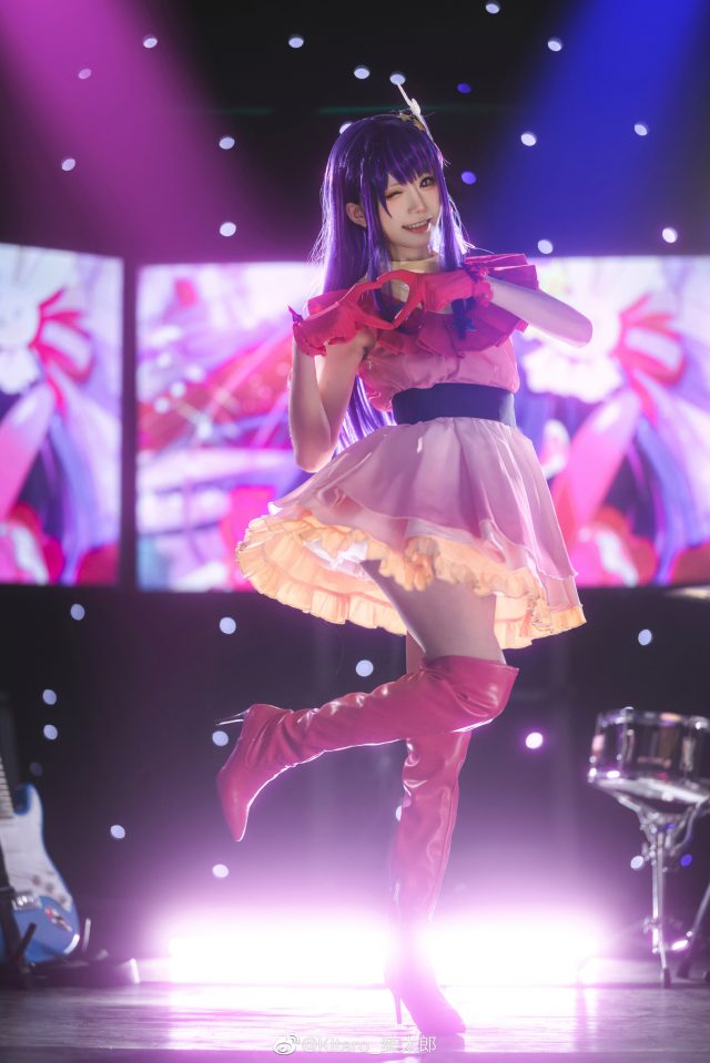 美丽迷人的究极偶像:Kitaro_绮太郎cos《我推的孩子》星野爱 美丽迷人的究极偶像:Kitaro_绮太郎cos《我推的孩子》星野爱