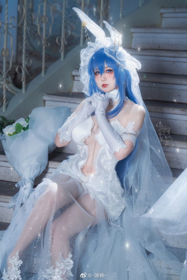 [碧蓝航线]渊秧cos“新泽西”花园，绽放“白雪之仪”的迷人之美