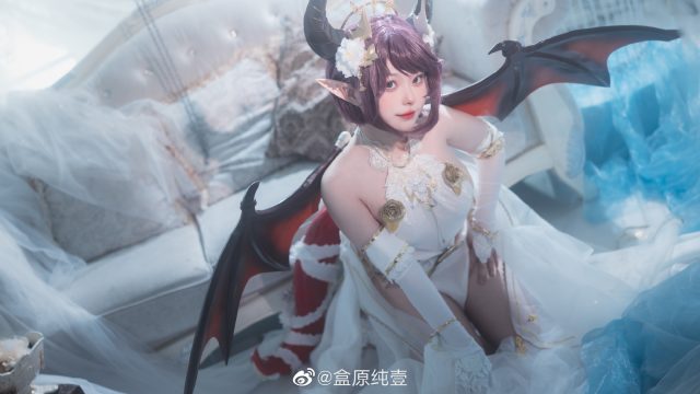 盒原纯壹cos《碧蓝幻想》古蕾娅,焕发“龙姬”的绝色魅力 盒原纯壹cos《碧蓝幻想》古蕾娅,焕发“龙姬”的绝色魅力