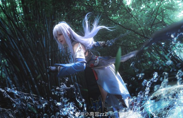 [崩坏：星穹铁道]小南宫zzZ cos镜流，闪耀崩坏的酷帅与美丽