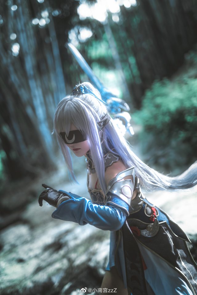 [崩坏：星穹铁道]小南宫zzZ cos镜流，闪耀崩坏的酷帅与美丽