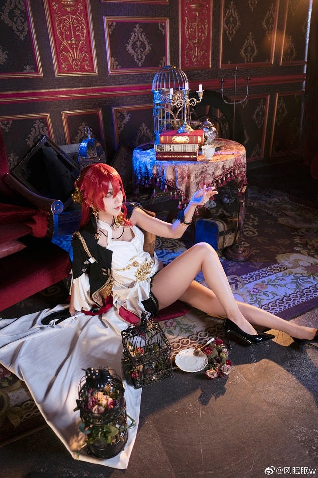 [崩坏：星穹铁道]风眠眠w cos姬子，从游戏中走出来的美女科学家