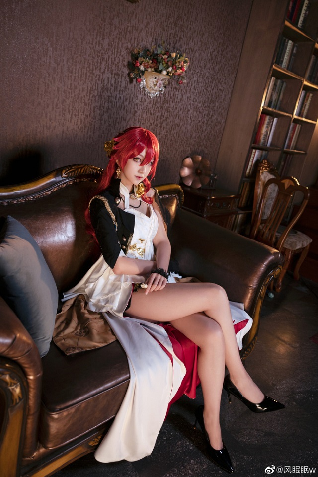 [崩坏：星穹铁道]风眠眠w cos姬子，从游戏中走出来的美女科学家