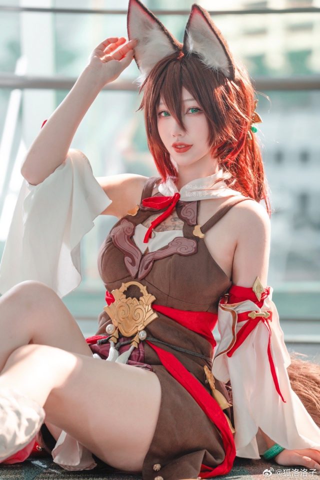 狐洛洛子cos《崩坏:星穹铁道》停云,星光熠熠的狐狸少女 狐洛洛子cos《崩坏:星穹铁道》停云,星光熠熠的狐狸少女
