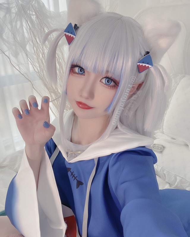 coser Yuta.Z通过两个古拉的cosplay版本,展现鲨鱼少女的迷人魅力 coser Yuta.Z通过两个古拉的cosplay版本,展现鲨鱼少女的迷人魅力