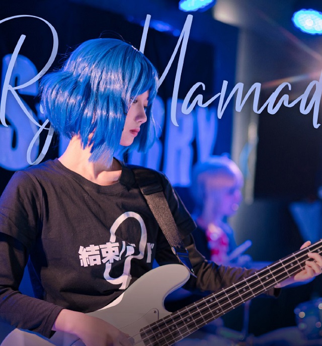 《孤独摇滚！》- 来自中国coser的“Kessoku乐队”中的可爱COSPLAY！