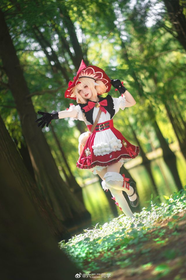六二二同学cos《原神》可莉,展现“火花骑士”的可爱魔法治愈 六二二同学cos《原神》可莉,展现“火花骑士”的可爱魔法治愈