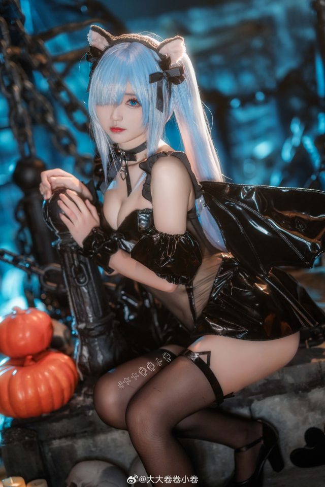 大大卷卷小卷cos《碧蓝航线》雅努斯,清纯与性感的完美融合! 大大卷卷小卷cos《碧蓝航线》雅努斯,清纯与性感的完美融合!