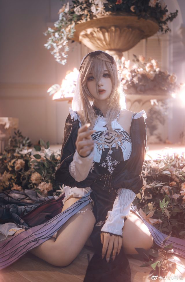 [崩坏3]shiro希若cos阿波尼亚，性感崩坏女神美得令人心动不已