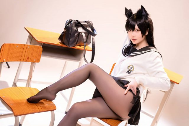 星之迟迟cos《碧蓝航线》中的爱宕，带来JI系列的撩人图集