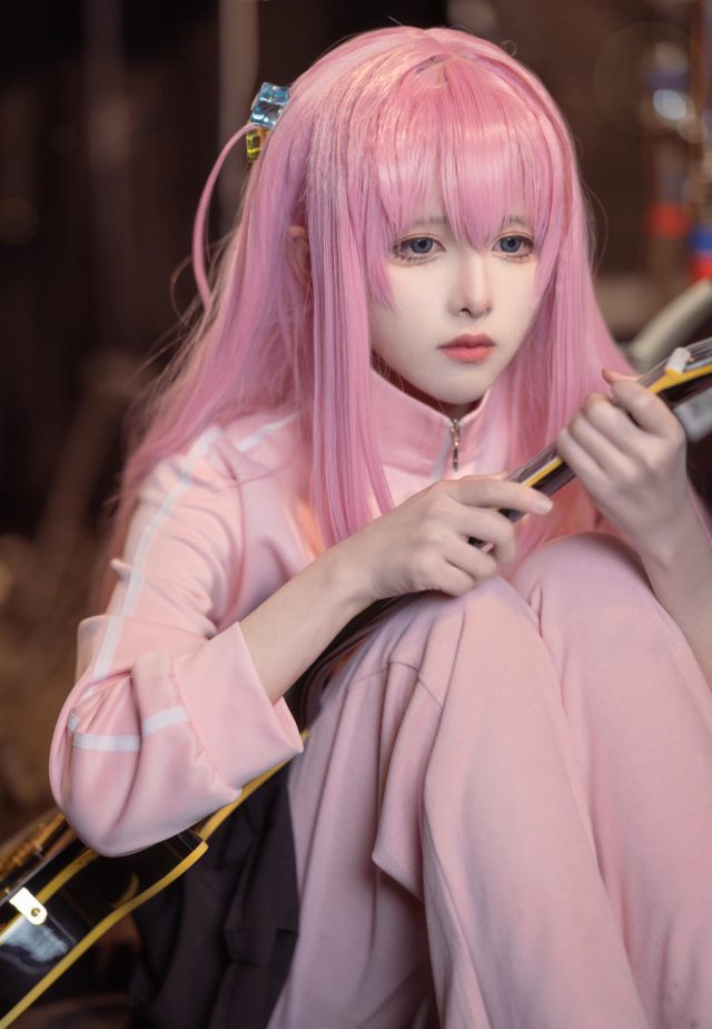 重庆美妹腥味猫罐:不仅容貌出众,而且COSPLAY才华令人惊叹 重庆美妹腥味猫罐:不仅容貌出众,而且COSPLAY才华令人惊叹