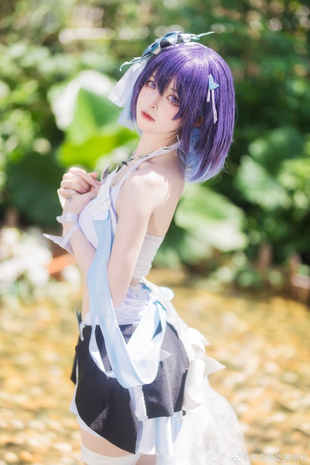 穿越自然,化身蝴蝶:夜夜想吃螺蛳粉cos《崩坏:星穹铁道》希儿 穿越自然,化身蝴蝶:夜夜想吃螺蛳粉cos《崩坏:星穹铁道》希儿