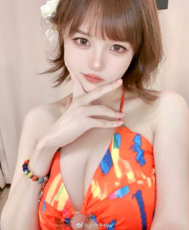 小仓千代w的COS魅力解析:当角色扮演遇上高颜值! 小仓千代w的COS魅力解析:当角色扮演遇上高颜值!