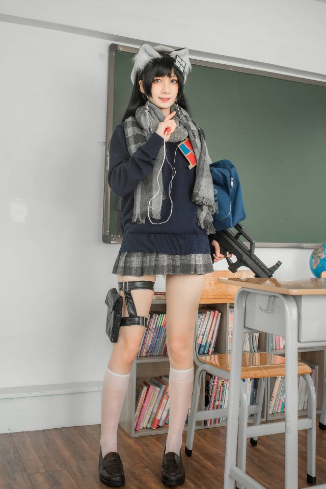 纯白毕业季的毛衣JK:coser izumi泉桃子的初恋魔法 纯白毕业季的毛衣JK:coser izumi泉桃子的初恋魔法