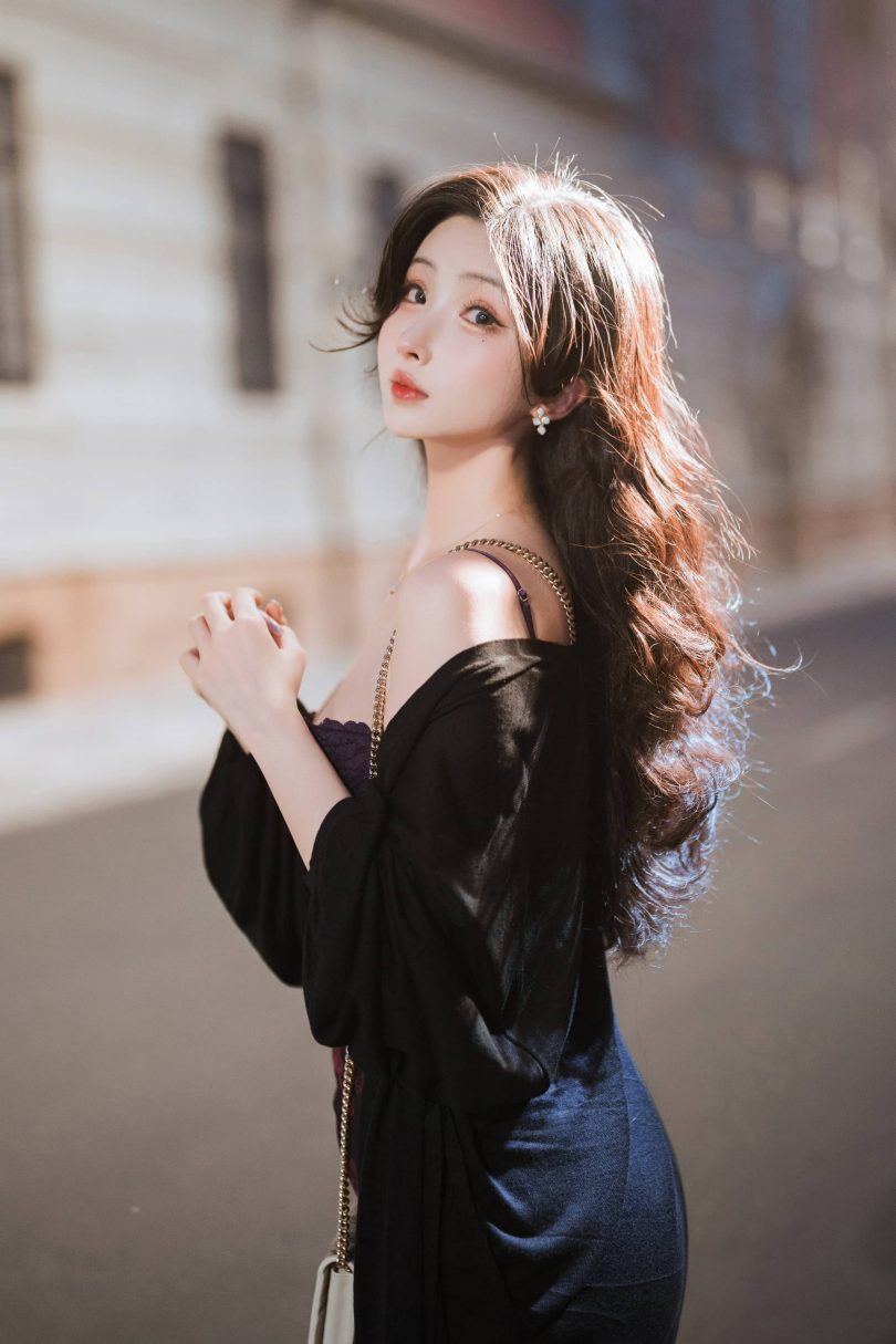 肉扣热热子“美艳小妈”COS:展现女性多重维度的魅力 肉扣热热子“美艳小妈”COS:展现女性多重维度的魅力