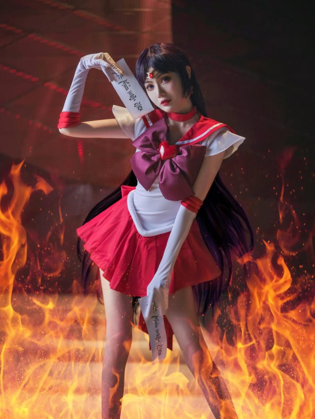 可爱与御姐范儿并存：探索coser一米八的大梨子的魅力