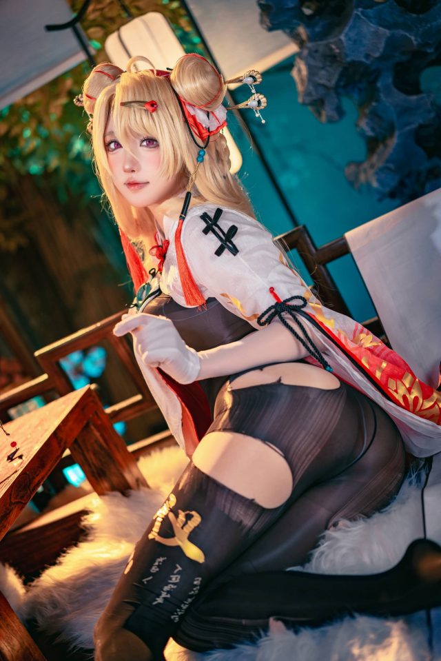 阿包也是兔娘·交错战线COS：再现咎瓦尤斯的迷人魅力