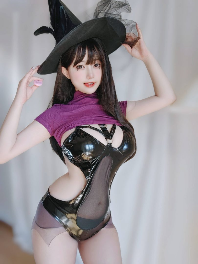 用魔法点亮每一天:女主K“魔女の日常”COS图集 用魔法点亮每一天:女主K“魔女の日常”COS图集