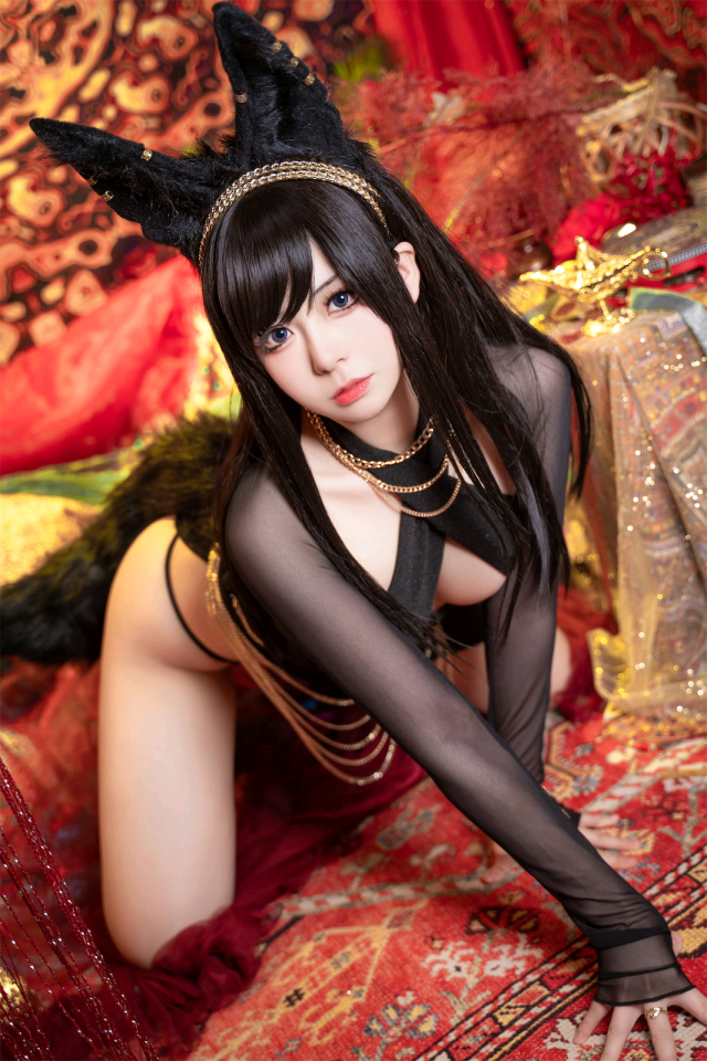 跨越千年时空:coser嗷呜虎虎重塑古埃及阿努比斯神话 跨越千年时空:coser嗷呜虎虎重塑古埃及阿努比斯神话