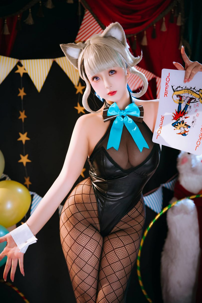 捕捉夜色中的精灵:“兔女郎”日奈娇的COSPLAY艺术诱惑 捕捉夜色中的精灵:“兔女郎”日奈娇的COSPLAY艺术诱惑