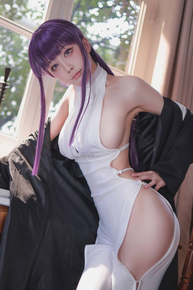 水淼aqua·葬送的芙莉莲COS:精灵之美引爆网红旋风 水淼aqua·葬送的芙莉莲COS:精灵之美引爆网红旋风