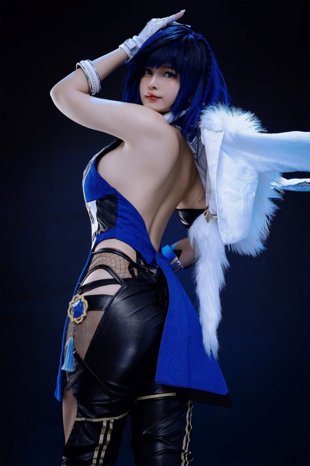 Azami夜兰COSPALY:带你领略《原神》世界中的性感魅力 Azami夜兰COSPALY:带你领略《原神》世界中的性感魅力