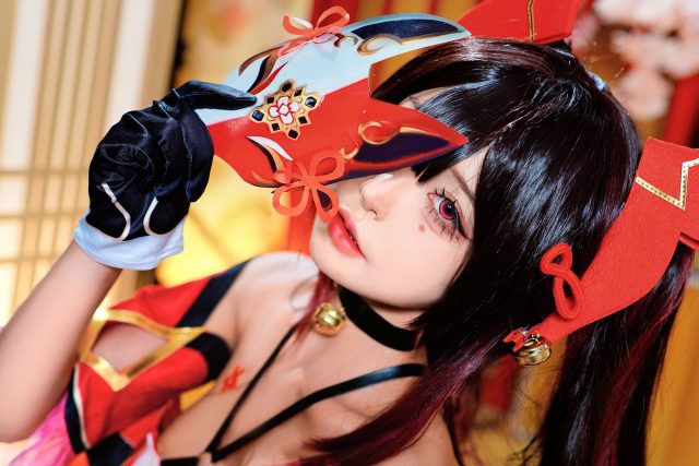 星穹铁道的绚烂花火：泰国coser Zouka变身可爱迷人的花火