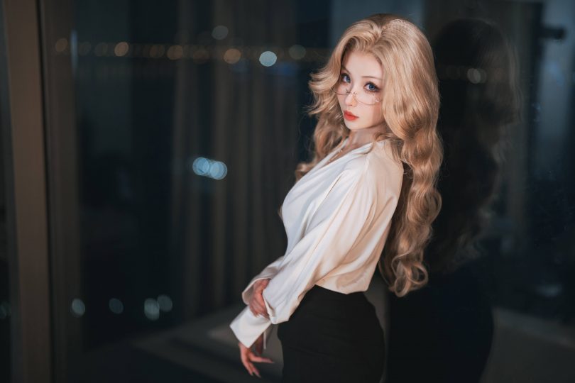 rioko凉凉子_女上司cos系列 | rioko凉凉子_女上司·单人版cos作品 [55P13V-1.03GB]