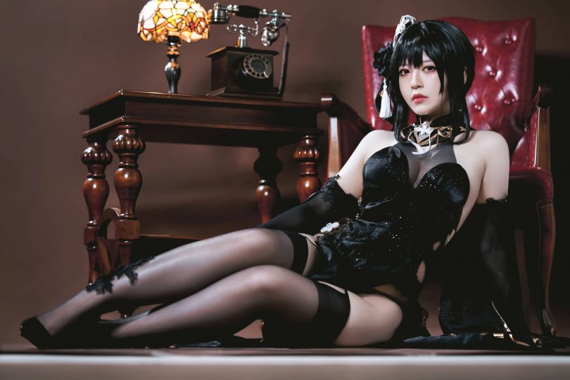 半半子cos镇海 | 半半子_碧蓝航线·镇海奇响华殿cos作品 [38P-119MB]