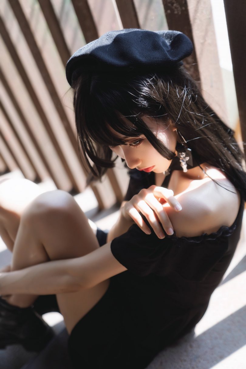 木棉棉OwO cosplay作品 | 木棉棉OwO_连体裙·黑色魅惑cos图包 [23P-441MB]