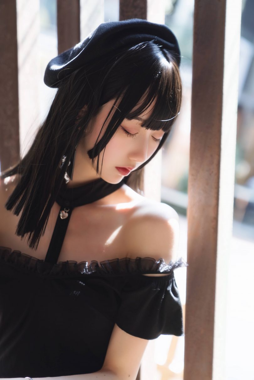 木棉棉OwO cosplay作品 | 木棉棉OwO_连体裙·黑色魅惑cos图包 [23P-441MB]