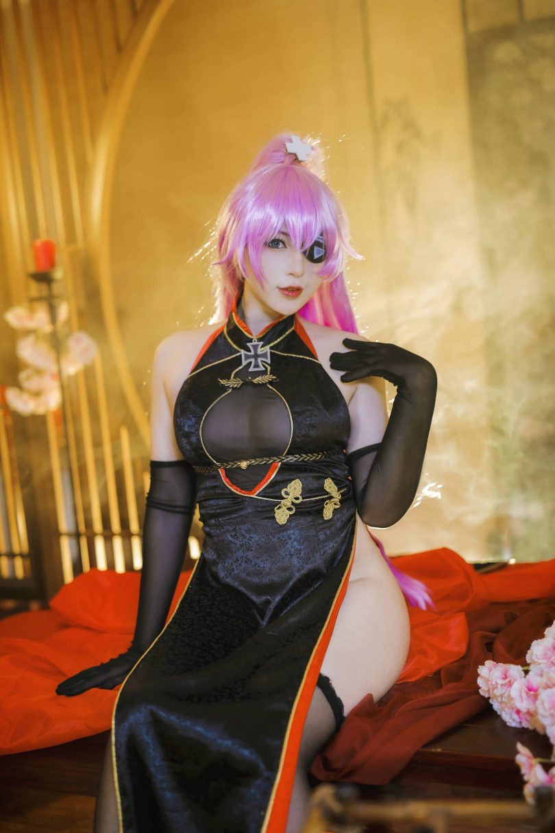 小容仔咕咕咕w cos图集 | 小容仔咕咕咕w_碧蓝航线·沙恩霍斯特cos [11P-170MB]