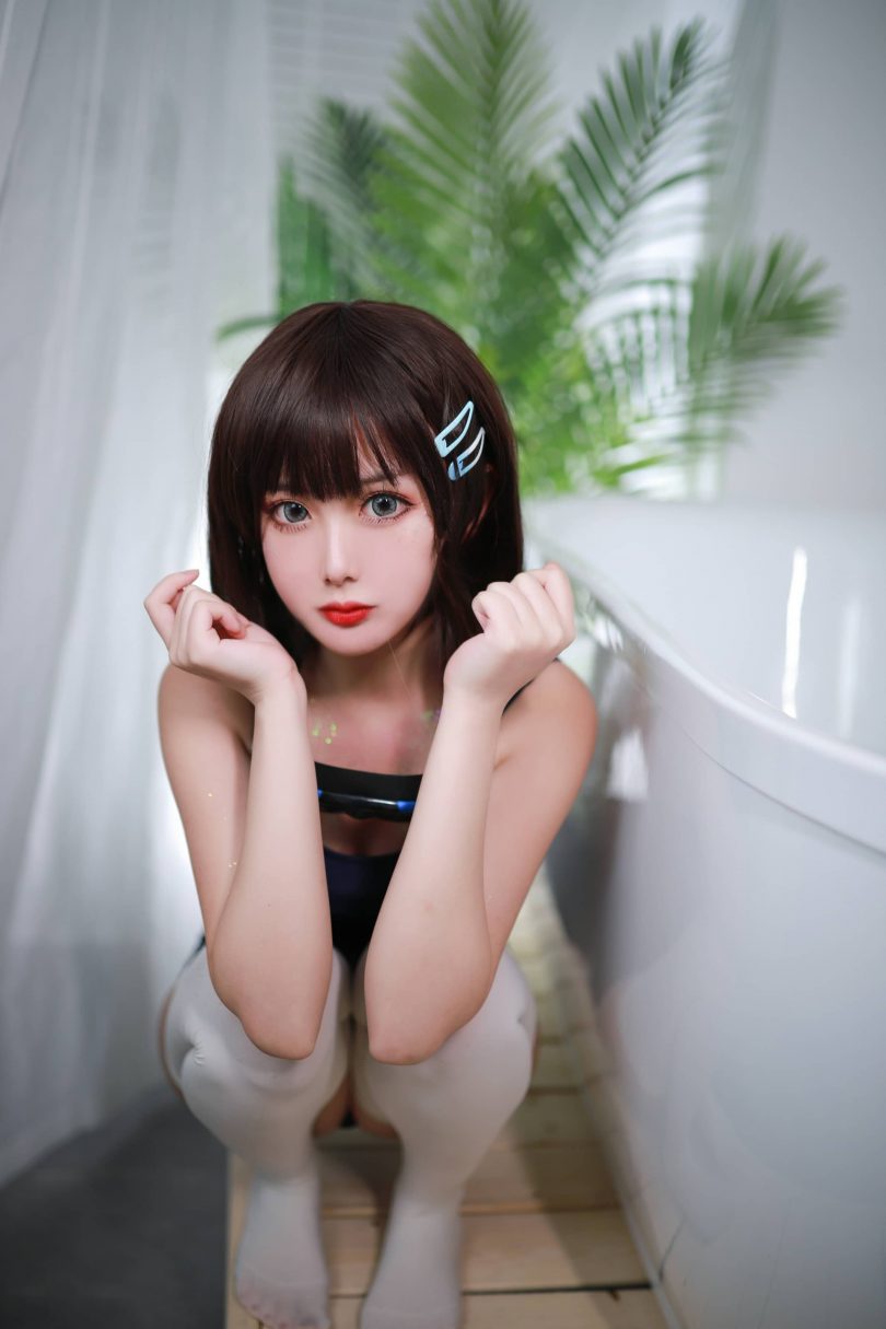 您的蛋蛋_泳装cos系列 | 您的蛋蛋_夏日泳装·浴缸cos作品 [40P-338MB]