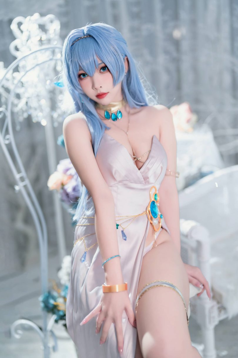 宮本桜cos海伦 | 宮本桜_胜利女神NIKKE·海伦礼服cos作品 [19P-197MB]