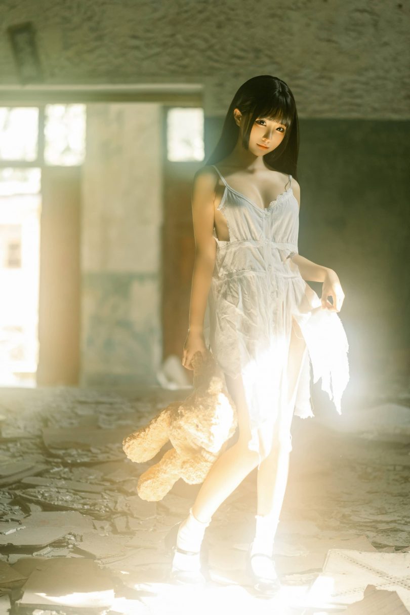 蠢沫沫_光的诱惑cos | 蠢沫沫_泰迪熊·光的诱惑cos作品 [28P-282MB]