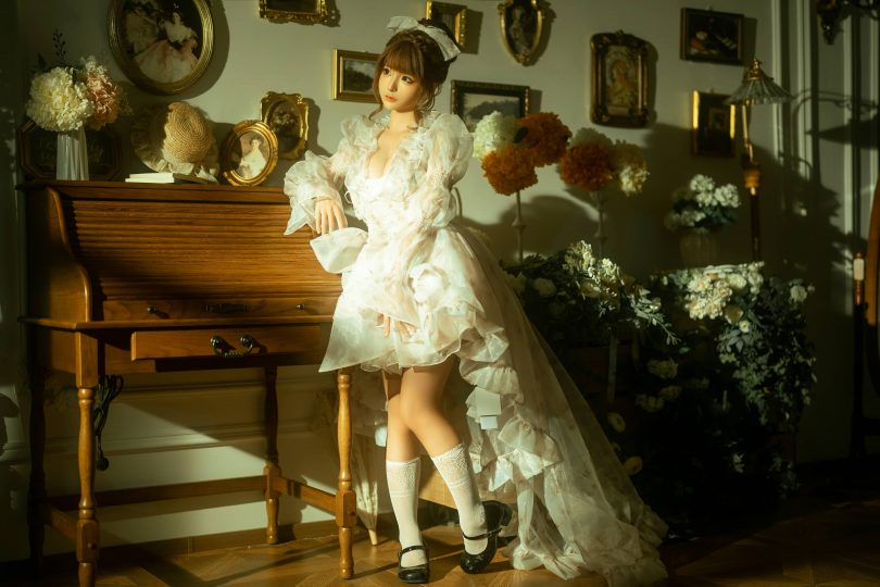 蠢沫沫cos欧式女仆 | 蠢沫沫_沫沫酱·欧式女仆cos作品 [12P-107MB]