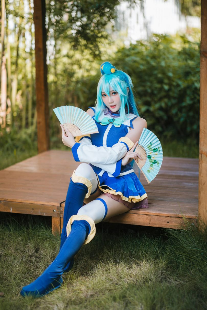 瓜希酱cos阿克娅 | 瓜希酱_阿克娅+&惠惠双人cos作品 [18P-123MB]