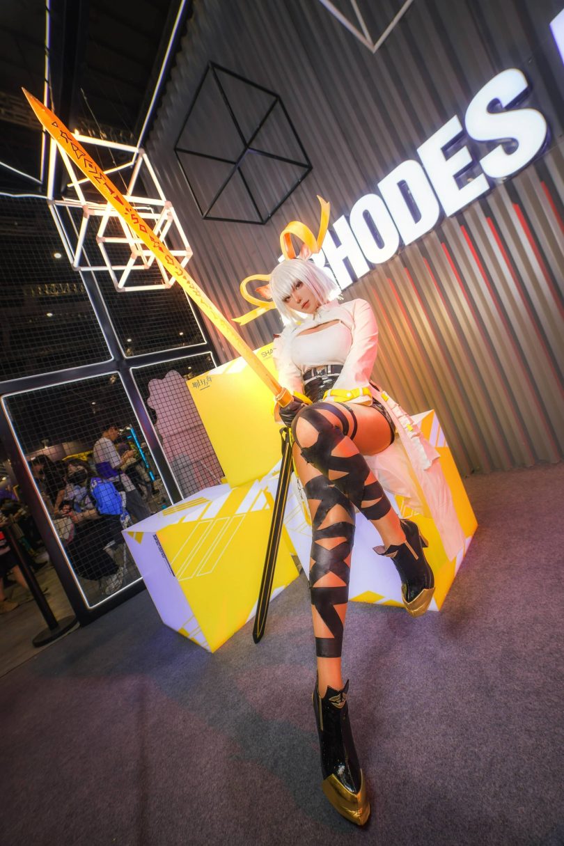 菌烨tako cos卡涅利安 | 菌烨tako_明日方舟·卡涅利安cos [7P-12.57MB]